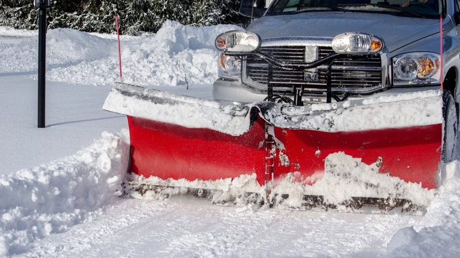 Before the snow, be in the know about contracted snow removal